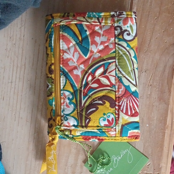 New Vera Bradley wallet - Picture 5 of 5
